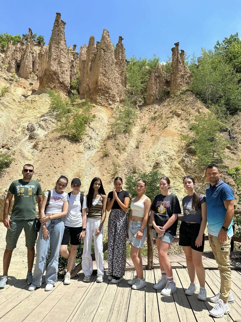 Вуковци наше школе на заслуженом излету